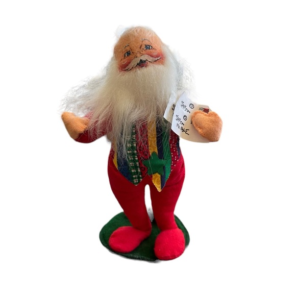 Annalee Santa Doll Holding Letters and Spectacles - Picture 2 of 6